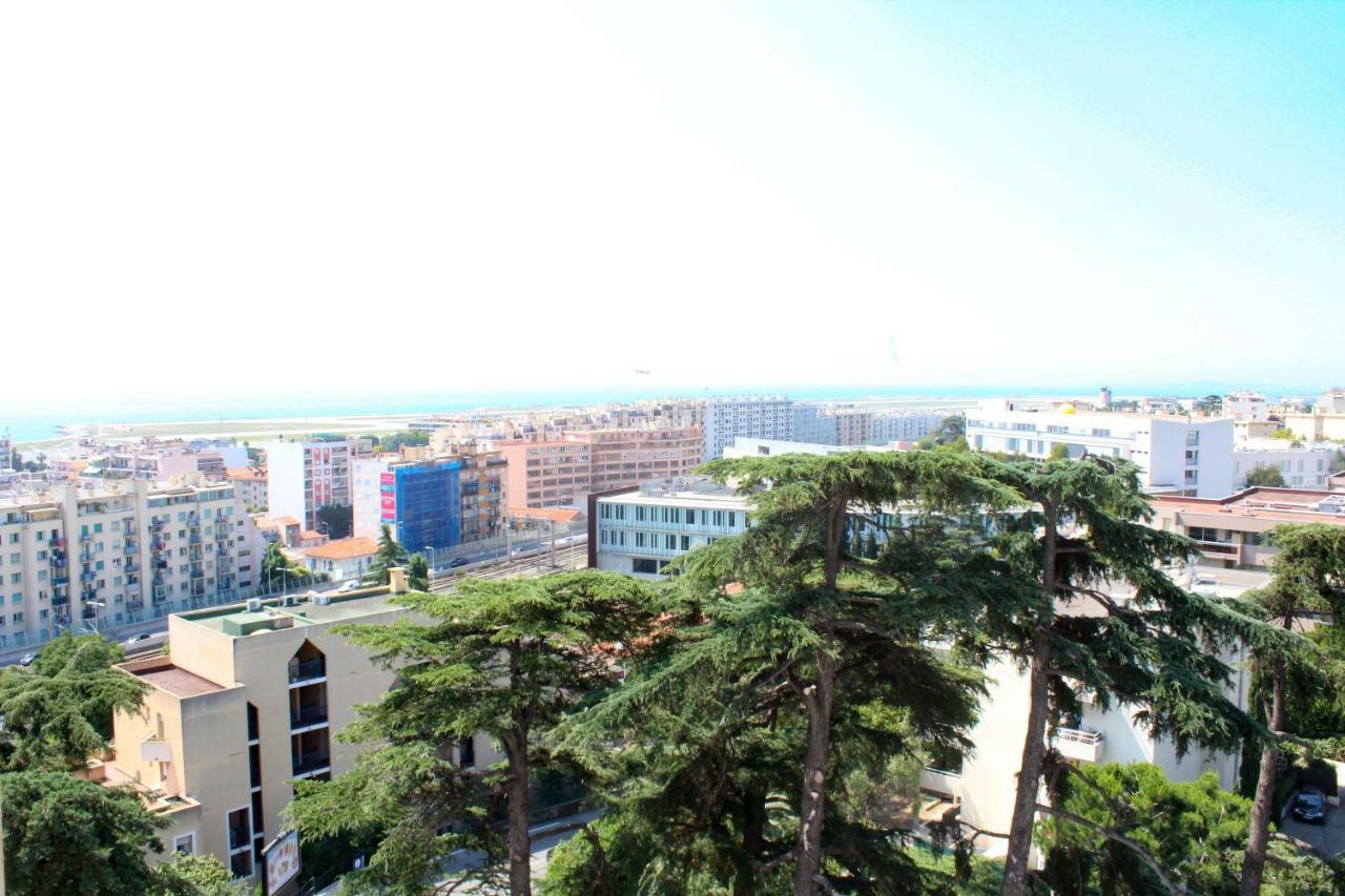 Nice Appartement Buitenkant foto